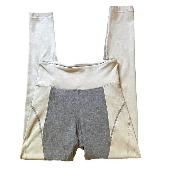 Aritzia The Constant‎ Tan Gray Leggings Small - Picture 1 of 8